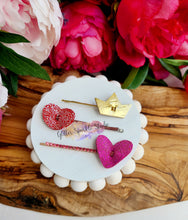 Load image into Gallery viewer, Heart &amp; Crown Bobby Pin Sliders Steel Rule Die for appliques or snap clips