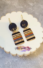 Load image into Gallery viewer, Pair of Retro Dangle Earrings Steel Rule Die