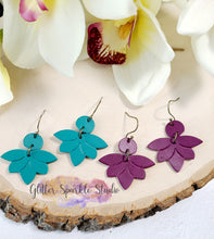 Load image into Gallery viewer, Tiny 1.36 inch Pair of Blossom Dangle Embossing Dangle Petite Earring Steel Rule Die